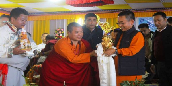 मुख्यमन्त्रीले अप्पर मार्तममा उगेन वोडसेल पेमा छोलिङ गुम्बाको शिलान्यास गरे