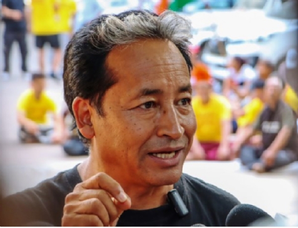 सोनाम वाङचुक