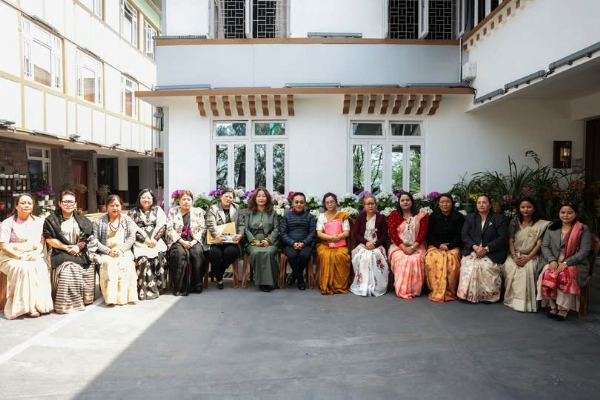 एसएससीडब्ल्यूका पदाधिकारीहरूले मुख्यमन्त्रीसॅंग गरे भेट