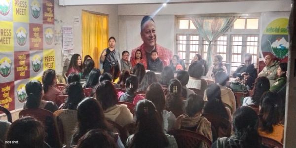 नारी शक्ति खरसाङ टाउन कमिटीको सांगठनिक सभा सम्पन्न