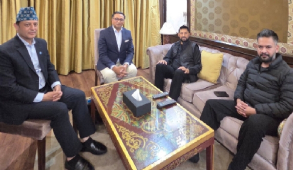 रास्वपाको बैठक