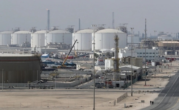 अमेरिकाले दियो इरानी तेलमाथिको प्रतिबन्ध हटाउने संकेत