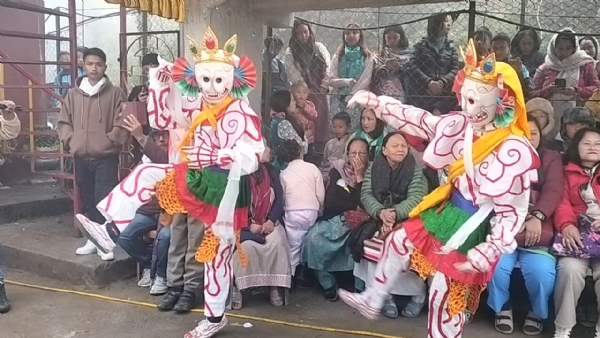 अप्पर सोनादा टाँशी छोईलिङ बौद्ध गुम्बामा छाम पूजा सम्पन्न