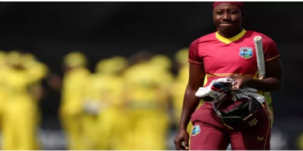 अस्ट्रेलियाले वेस्टइन्डिजलाई १०३ रनले हराएर सीरीजमा १-० को अग्रता लियो