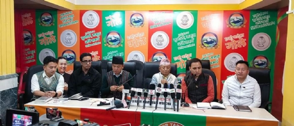 पवन चामलिङले झूटको खेती गरेर राजनीति गर्ने आद्त अझै नत्यागेको एसकेएमको आरोप