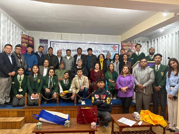 आख्यानकार राज के श्रेष्ठसित साक्षात्कार कार्यक्रम सम्पन्न