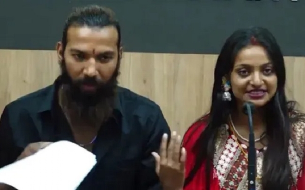 महाकुम्भकी भाइरल गर्ल मोनालिसा नाबालिग रहेको एनसिएसटीको रिपोर्टमा खुलासा