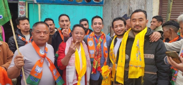 भाजपा प्रार्थी सोनाम लामाद्वारा मङ्पु क्षेत्रमा चुनाव प्रचार