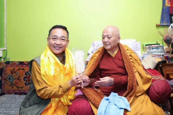 Gurudev and PS Tamang