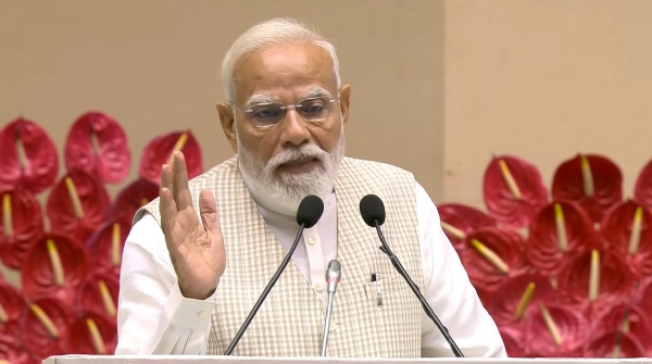 मोदी मोदी