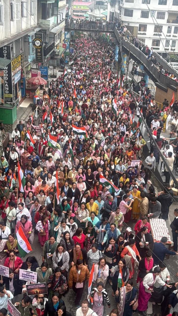 Nari shakti vandhan adiniyam rally