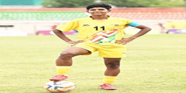 आदिवासी पृष्ठभूमिबाट भारतीय टोलीसम्म: किरण पिस्दाको संघर्ष र सफलताको प्रेरणादायी कथा