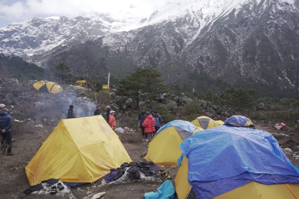 युमथाङ र लान्कोङ भ्यालीमा जारी पर्वतारोहण पाठ्यक्रमको निरीक्षण