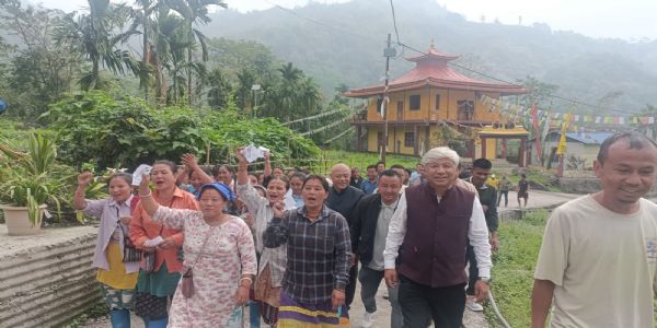 भागोप्रमो प्रार्थी अमर लामाद्वारा तीनधारे महानदी समष्टिको विभिन्न स्थानहरुमा चुनाव प्रचार