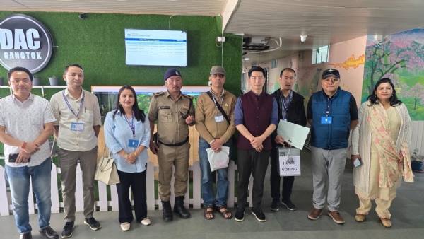 नगर पालिका चुनाउ