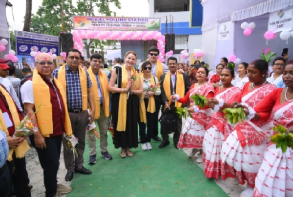 अन्तरराष्ट्रिय प्रतिनिधि टोली