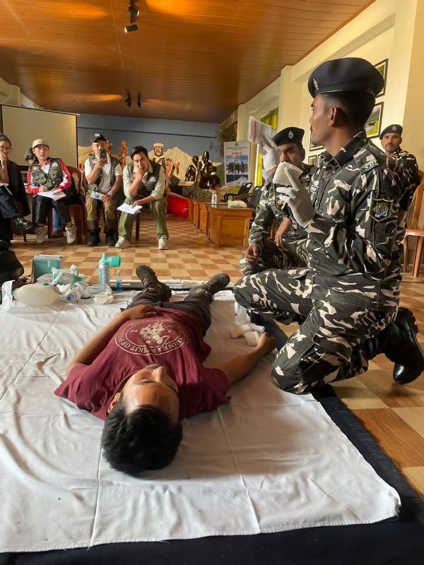 पञ्जीकृत गाइडहरू तथा ट्रेकिङ कुकहरूका लागि आज उच्च उचाई रोगसम्बन्धी एक दिने सचेतना तथा अभिमुखीकरण तालिम