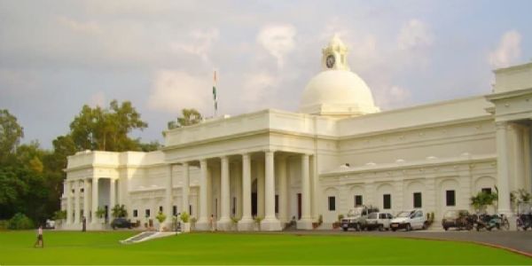 आईआईटी रुड्की : जेईई एडभान्स्ड परीक्षाका लागि अनलाइन आवेदन आजदेखि २ मईसम्म