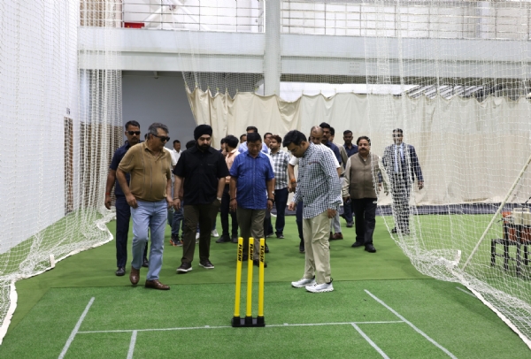 आईसीसी अध्यक्ष जय शाहले माइनिङमा इन्डोर क्रिकेट एकेडेमीको निरीक्षण गरे
