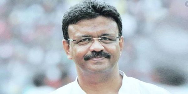 कोलकाताका मेयर फिरहाद हाकिमको घर पुगे केन्द्रिय बल, धम्काएको आरोप