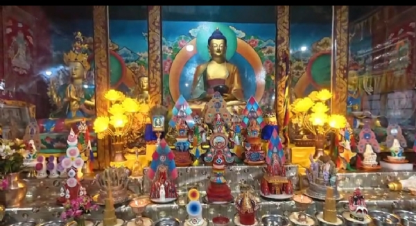 खरसाङको शेर्पा बस्तीस्थित शेडुप धार्गेलिङ्ग गुम्बामा बुद्ध जयन्ती पालन गरिने