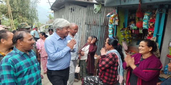 भागोप्रमो उम्मेदवार अमर लामाले रङ्गबुल धोतरिया रङ्गमुक समष्टिमा गरे चुनाउ प्रचार