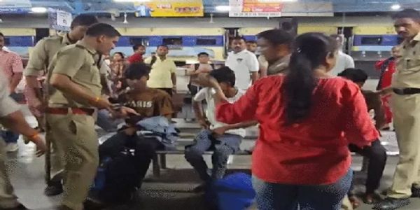 मप्रको उज्जैन-नागदा स्टेशनमा ट्रेन मार्फत अहमदाबाद लगिरहेका 26 बालबालिका उद्धार, तस्करीको आशंका