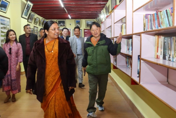केन्द्रिय राज्यमन्त्री ठाकुरले नाम्ची जिल्लामा केन्द्रिय प्रायोजित योजनाहरू र विकास परियोजनाहरूको समीक्षा गरिन् केन्द्रिय राज्यमन्त्री ठाकुरले नाम्ची जिल्लामा केन्द्रिय प्रायोजित योजनाहरू र विकास परियोजनाहरूको समीक्षा गरिन्