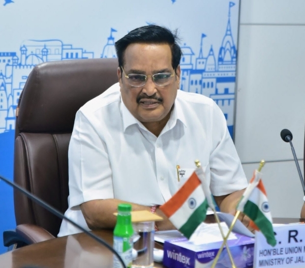 केन्द्रिय मन्त्री पाटिल