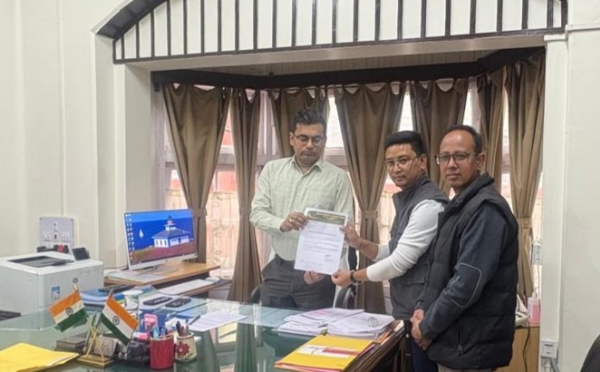 गोरामुमोद्वारा जिल्लापाललाई ज्ञापन पत्र गोरामुमोद्वारा जिल्लापाललाई ज्ञापन पत्र