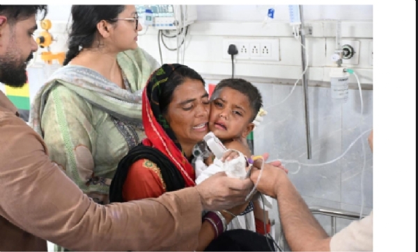बोरवेलमा खसेका बालकलाई नौ घण्टापछि सकुशल उद्धार गरियो