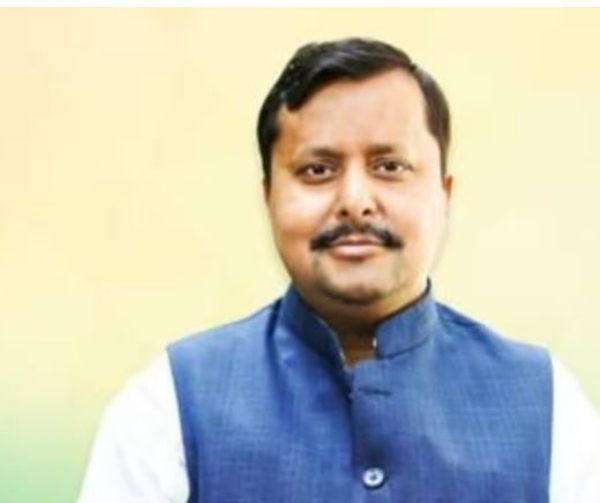 नीतिन नीतिन