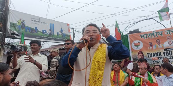 गोर्खा विधायकहरुको पाँच पाण्डवलाई दिशा निर्देशन गर्ने श्रीकृष्णजी जस्तै सांसद छन्: सञ्जीव लामा