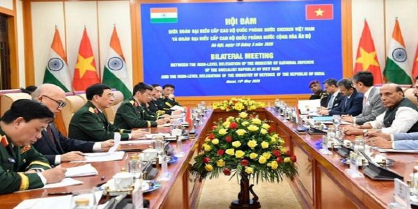 राजनाथले वियतनाम यात्राको पहिलो दिन द्विपक्षीय वार्तामा रक्षा साझेदारीमाथि दिए जोड