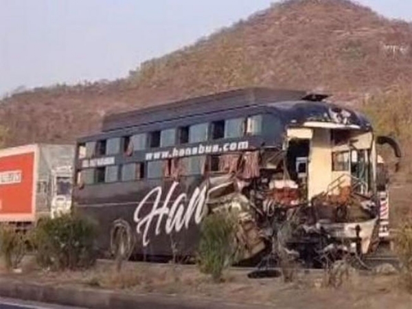 बस