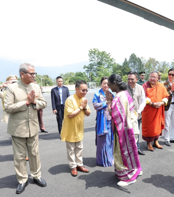 राष्ट्रपति द्रौपदी मुर्मू फर्किंदै
