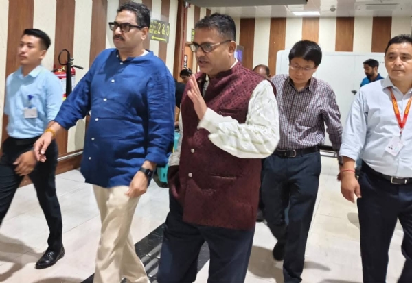 डोनर सचिवलाई बागडोगरामा स्वागत