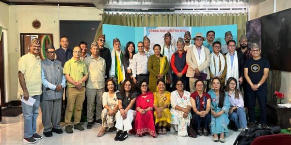सिक्किम नेपाल साहित्यिक भेटघाट सम्पन्न, साहित्यकार वीरभद्र कार्कीढोली र मदन कुमार राई अभिनन्दित