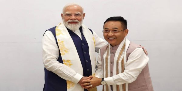 मुख्यमन्त्री एनडीएको बैठकमा सहभागी, रेकर्ड कायम गरेकोमा प्रधानमन्त्रीलाई बधाई दिए