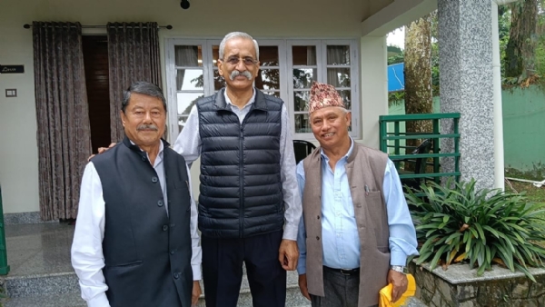 इन्टरलोक्युटर पंकजकुमार सिंहसँग सीपीआरएम टोली इन्टरलोक्युटर पंकजकुमार सिंहसँग सीपीआरएम टोली