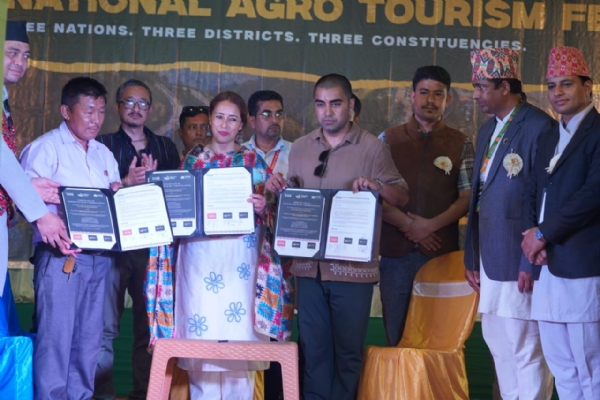 सिक्किममा प्रथम अन्तरराष्ट्रिय कृषि पर्यटन महोत्सव सम्पन्न सिक्किममा प्रथम अन्तरराष्ट्रिय कृषि पर्यटन महोत्सव सम्पन्न