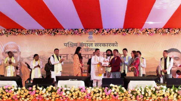 मुख्यमन्त्री शुभेन्दु अधिकारी