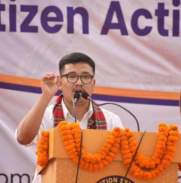 Albert gurung Albert gurung