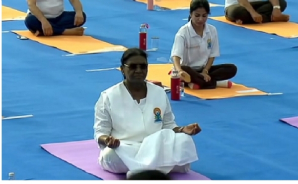 राष्ट्रपति द्रौपदी मुर्मू राष्ट्रपति द्रौपदी मुर्मू