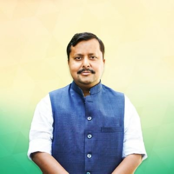 nitin nabin