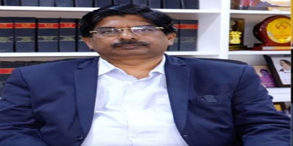 सांसद विल्सनले मुख्यमन्त्रीमाथि गोपनीयताको शपथको उल्लङ्घनको आरोप लगाए, राजनीतिक सल्लाहकारहरूको भूमिकामाथि उठाए प्रश्न चिह्न