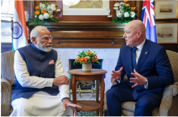 प्रधानमन्त्री नरेन्द्र मोदी आफ्नो समकक्षसँग