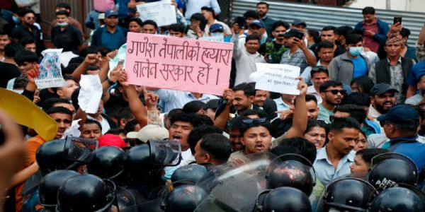 नेपाल : बालेन सरकारविरुद्ध विद्यार्थी संगठनहरूको प्रदर्शन