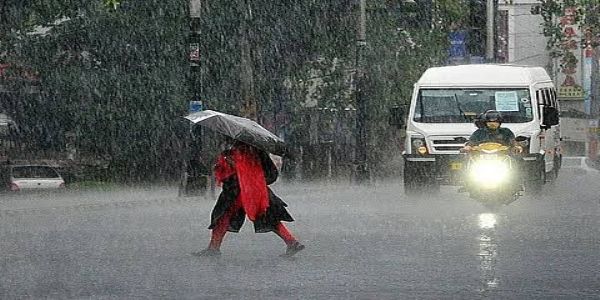 सक्रिय मनसुनले पश्चिम बङ्गालमा वर्षाको सिलसिला जारी