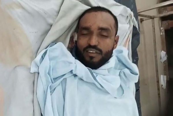 युवक को बेरहमी से पिटाई युवक को बेरहमी से पिटाई
